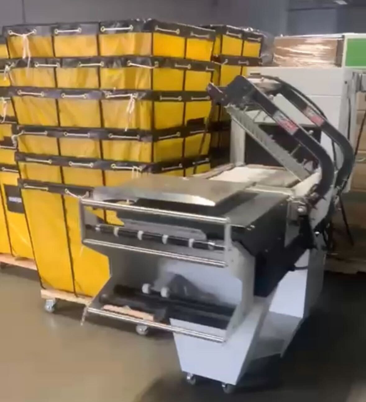NJ Warehouse machinery